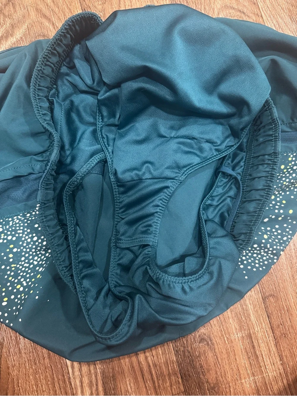 Nike Women's Large Teal Running Shorts with Yellow Accent - Picture 7 of 7